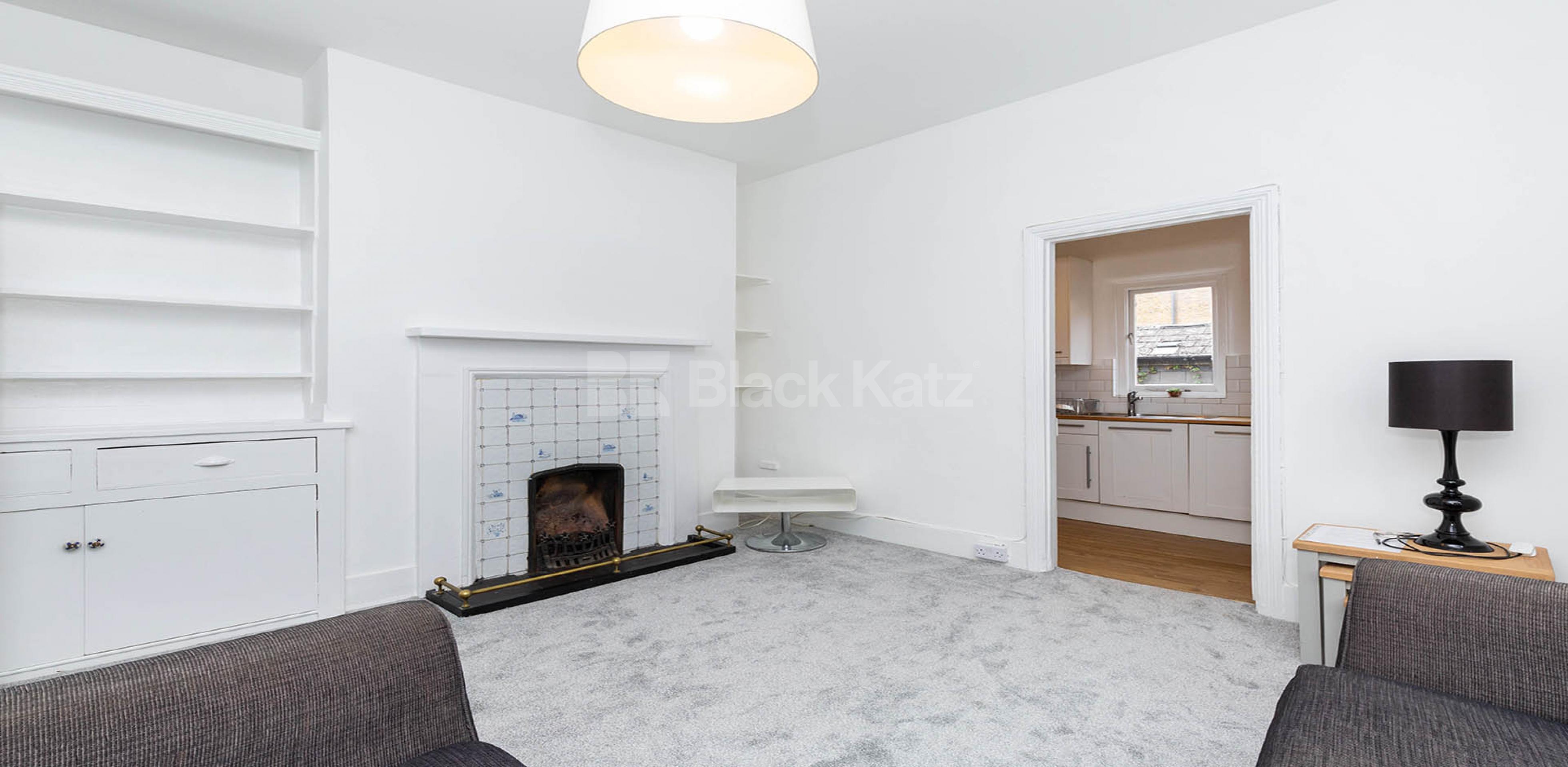 Central camden location 3 double bedrooms plus lounge mins to tube snd shops College Place, Camden NW1